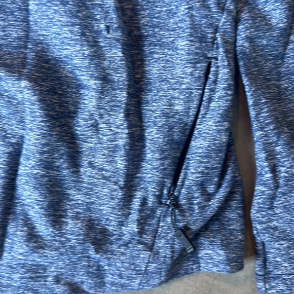 Lululemon XS athletic long sleeve with zipper - Picture 3 of 3